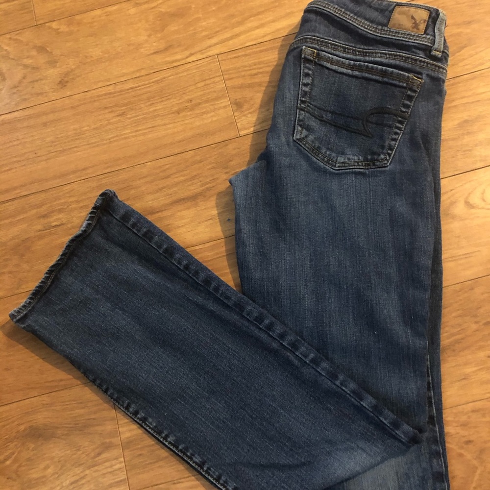 American Eagle jeans like new. Size 8.